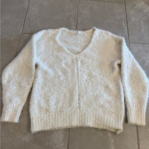 BP V-neck Eyelash Sweater-Cream Size Medium